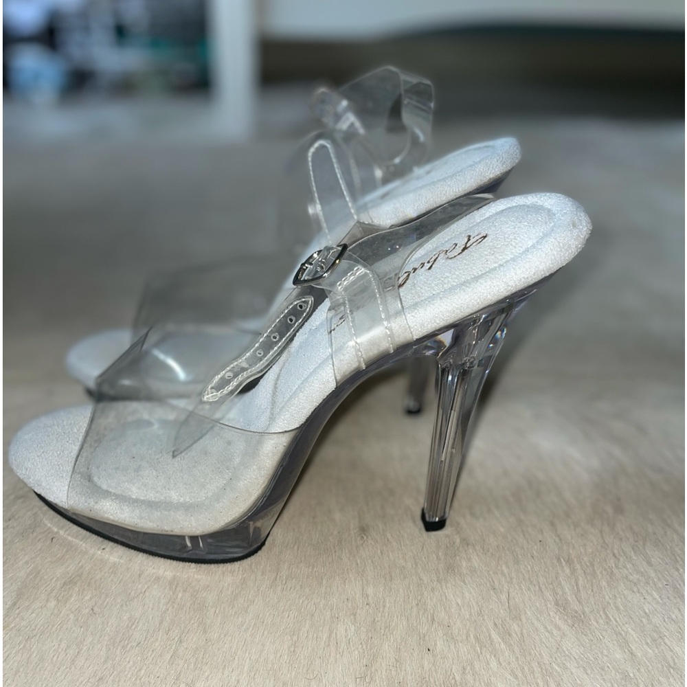 Heels - Picture 2 of 2